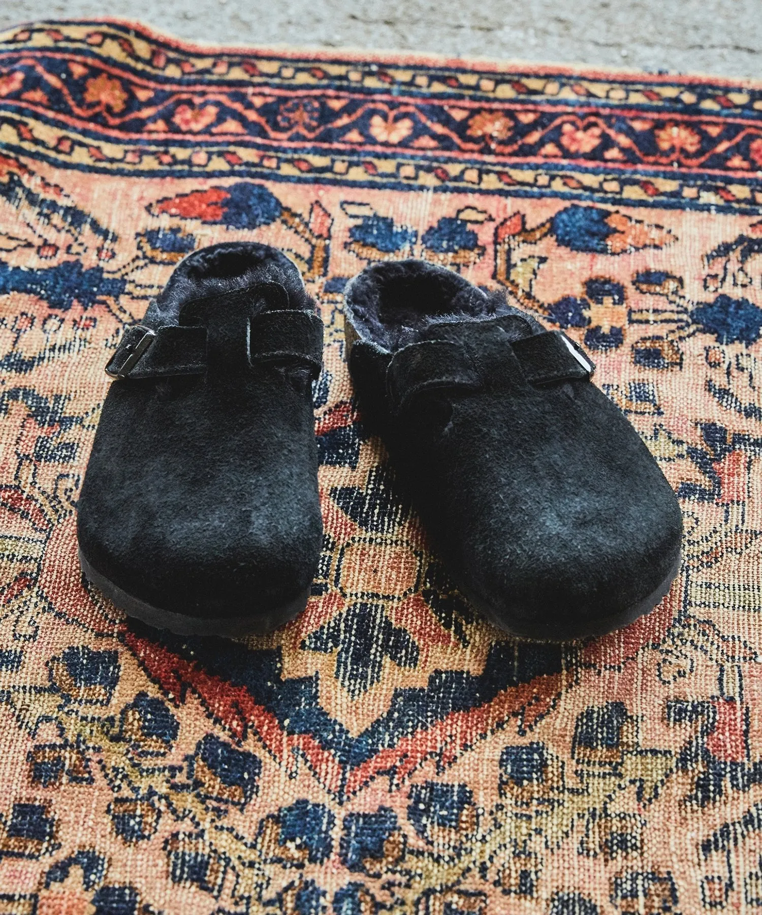 Birkenstock Boston Shearling in Black