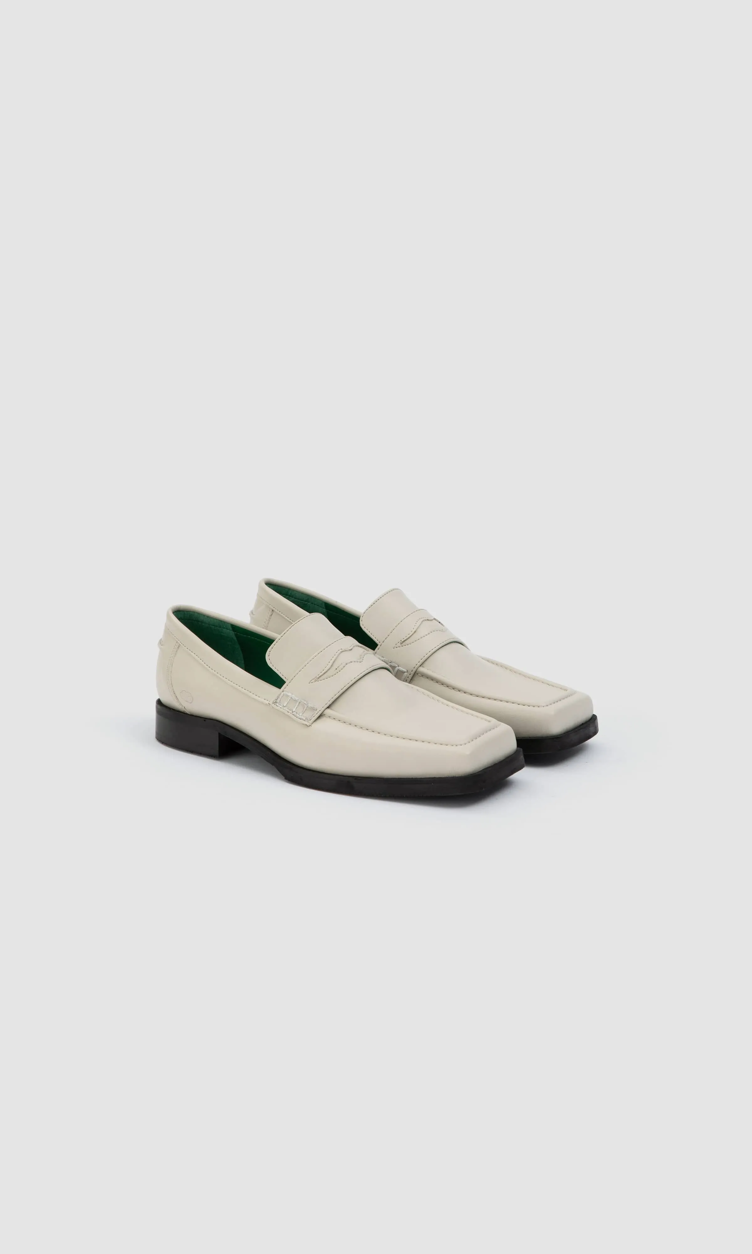 Joan Vegan Apple Leather Loafers | Cream